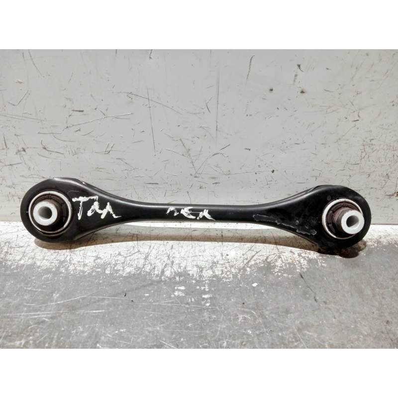 Recambio de brazo suspension inferior trasero derecho para volkswagen touran (5t1) 1.6 tdi referencia OEM IAM 5Q0501529C  