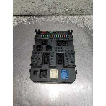 CAJA RELES / FUSIBLES 9663798180 2715534180208 A12272