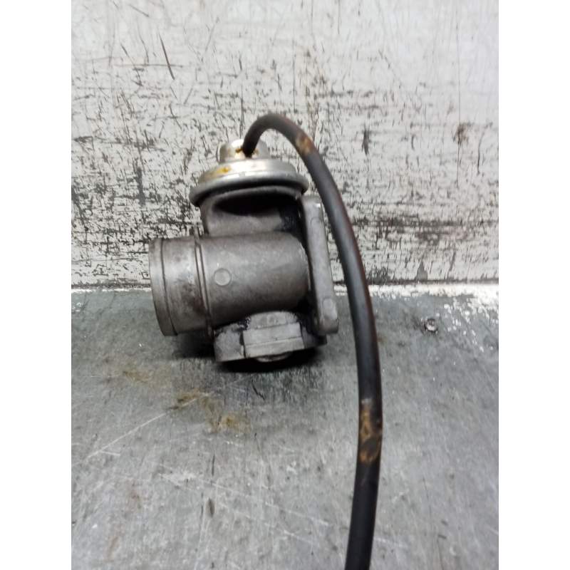 Recambio de valvula egr para opel omega b (v94) 2.5 td (f69, m69, p69) referencia OEM IAM 2246145  