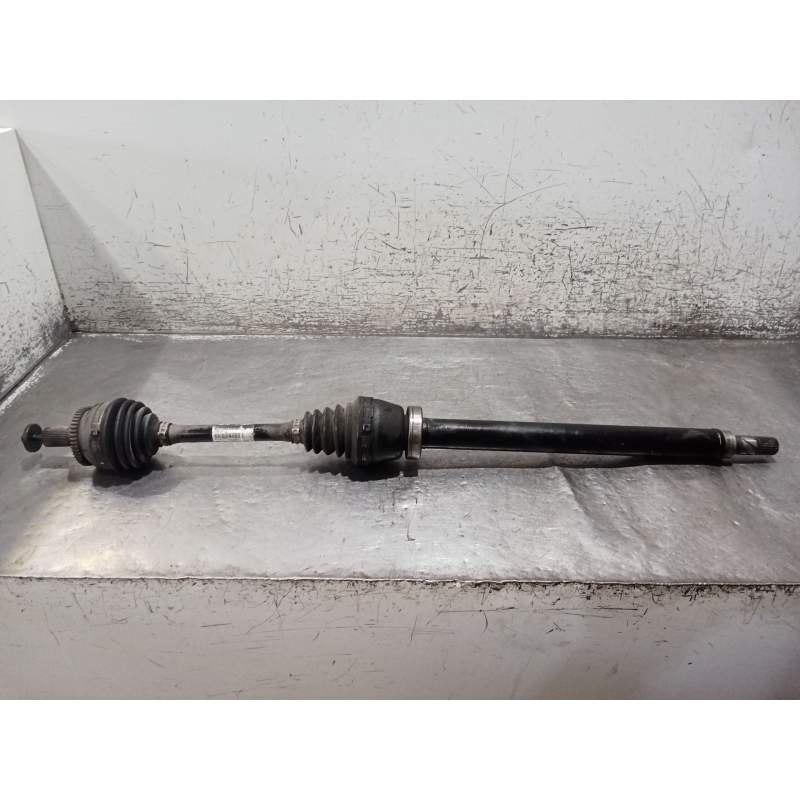 Recambio de transmision delantera derecha para volvo v70 ii (285) 2.4 referencia OEM IAM P8689225 T011107 2000