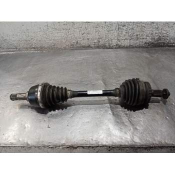 TRANSMISION DELANTERA IZQUIERDA P8689227 T011109 2000