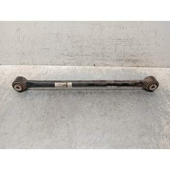 BRAZO SUSPENSION INFERIOR TRASERO DERECHO P68309200AA 14G 2017