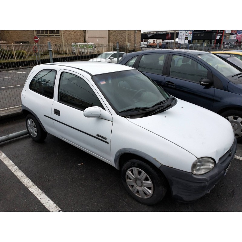 opel corsa b del año 1993