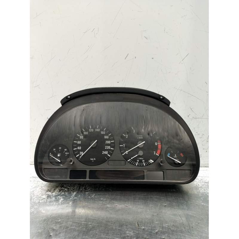 Recambio de cuadro instrumentos para bmw x5 (e53) 4.4i automático referencia OEM IAM 62119134764 110008784 E53/2000