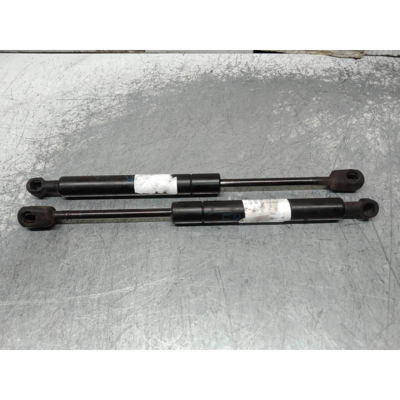Recambio de amortiguadores capo para bmw x3 (e83) 2.0d referencia OEM IAM 51233400352  720N