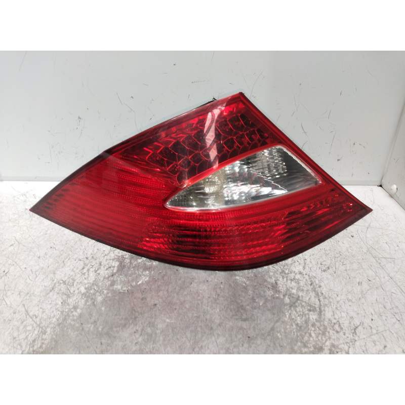 Recambio de piloto trasero izquierdo para mercedes-benz clase cls (w219) 350 cgi (219.357) referencia OEM IAM A2198200164  