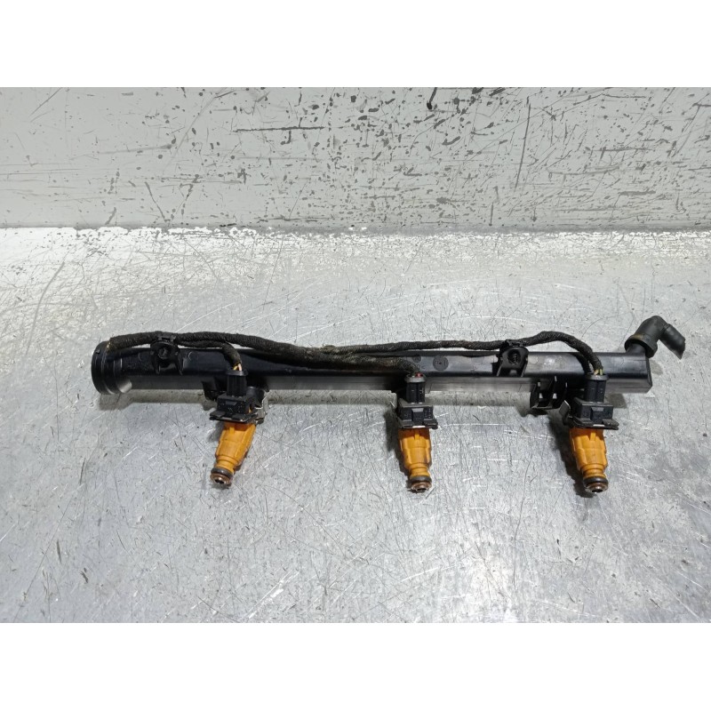 Recambio de rampa inyectora para peugeot 607 (s1) básico referencia OEM IAM 9630333080  