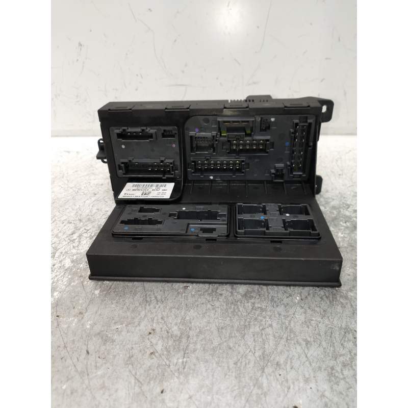 Recambio de caja reles / fusibles para mercedes-benz clase cls (w219) 350 cgi (219.357) referencia OEM IAM 2115456101  