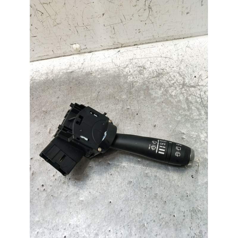 Recambio de mando limpia para dacia spring ev (b6m1) referencia OEM IAM 120045869  2020