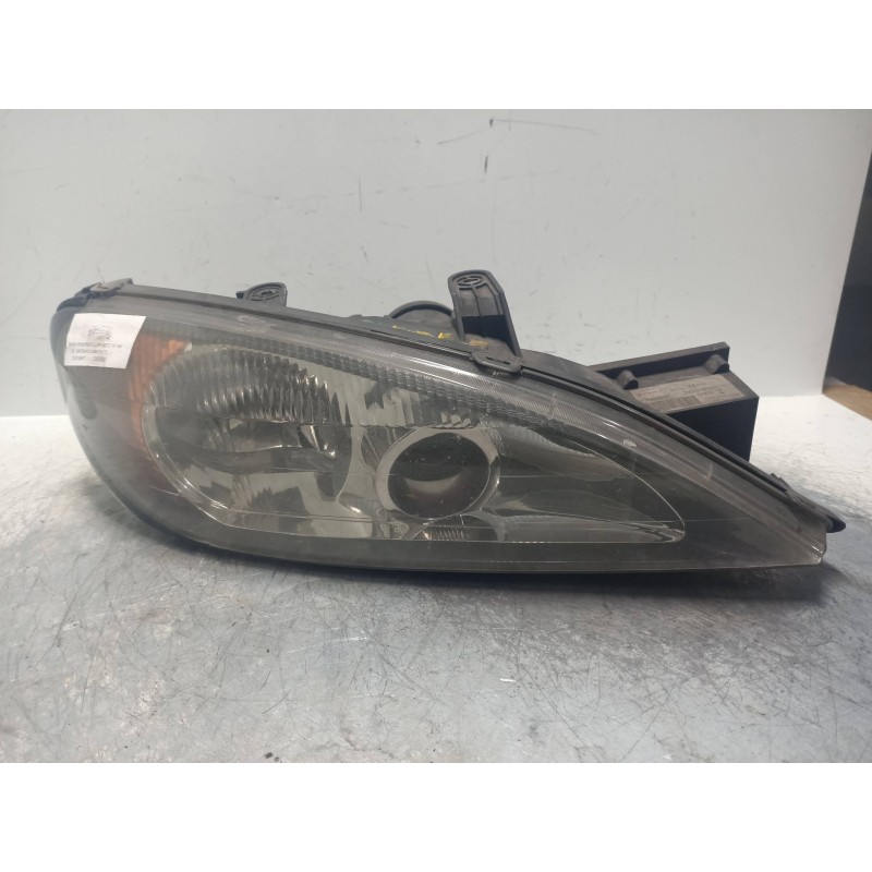 Recambio de faro derecho para nissan primera trav. (wp11) básico referencia OEM IAM 89003045 260109F600 