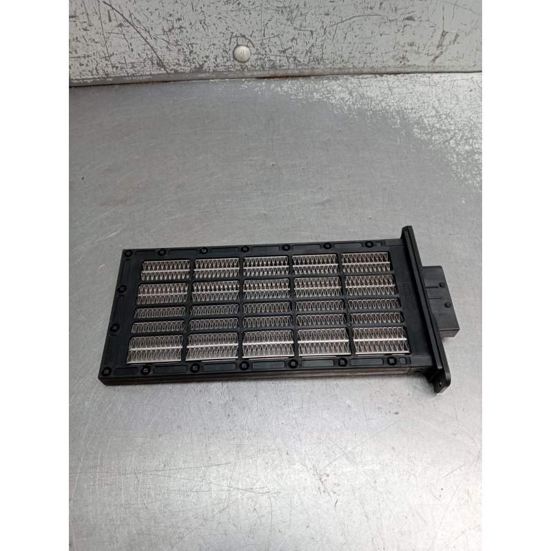 Recambio de resistencia calefaccion para kia carens iv 1.7 crdi referencia OEM IAM 16C231658  2013
