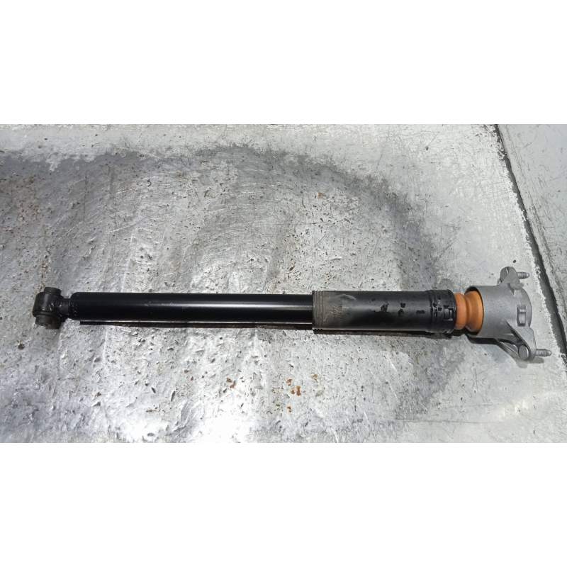 Recambio de amortiguador trasero derecho para mercedes-benz clase b (w246) b 180 cdi be (246.200) referencia OEM IAM A2463202131