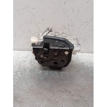 MOTOR CIERRE CENTRALIZADO DELANTERO DERECHO 8E0839016AA 4P 2008