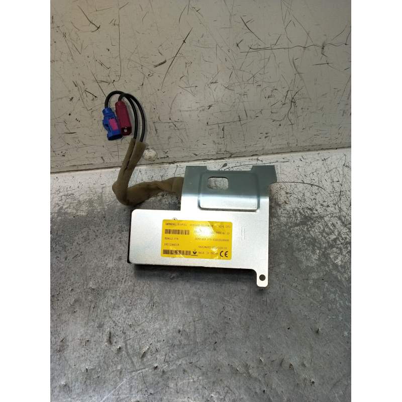 Recambio de modulo electronico para dacia spring ev (b6m1) referencia OEM IAM 282124400R 152028100000 2020