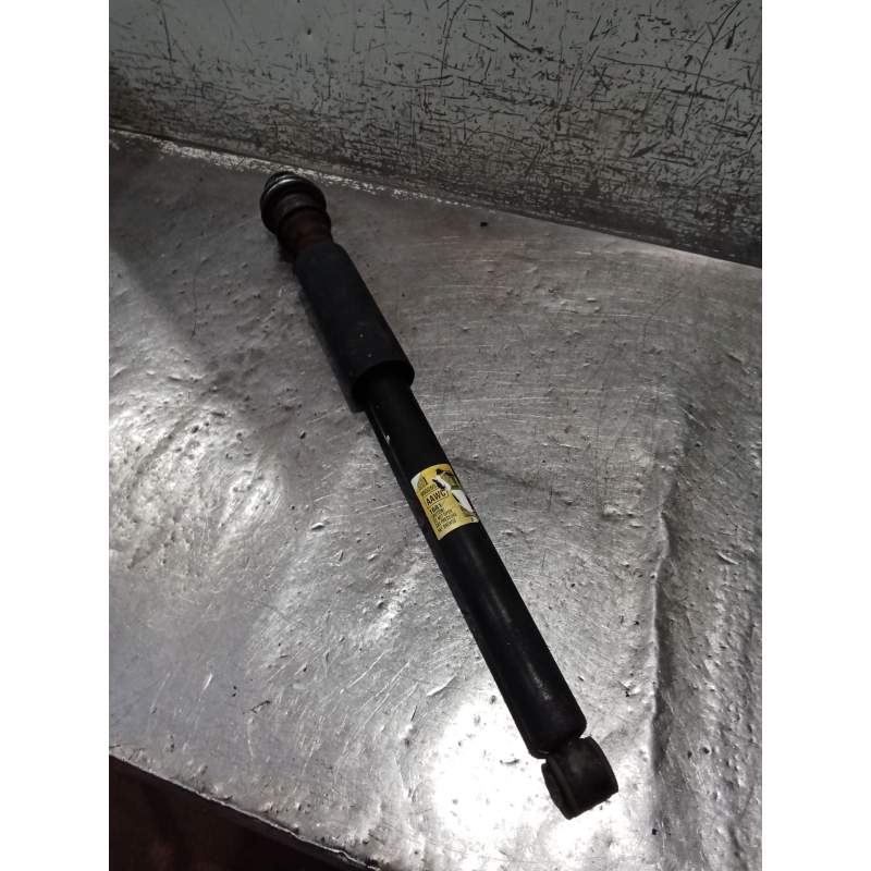 Recambio de amortiguador trasero derecho para chevrolet spark (m300) 1.0 referencia OEM IAM  10G 2010