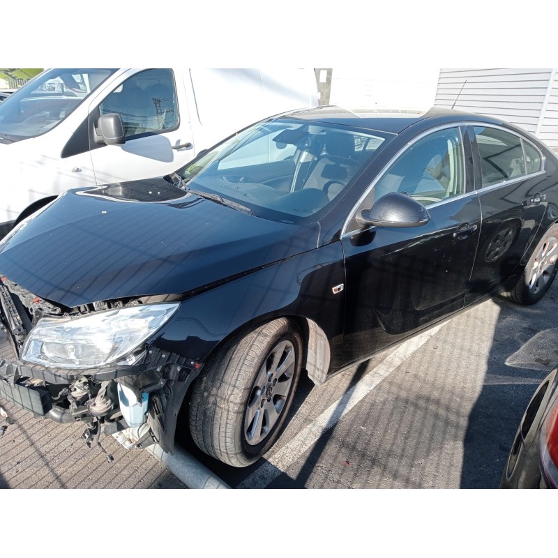 opel insignia berlina del año 2013