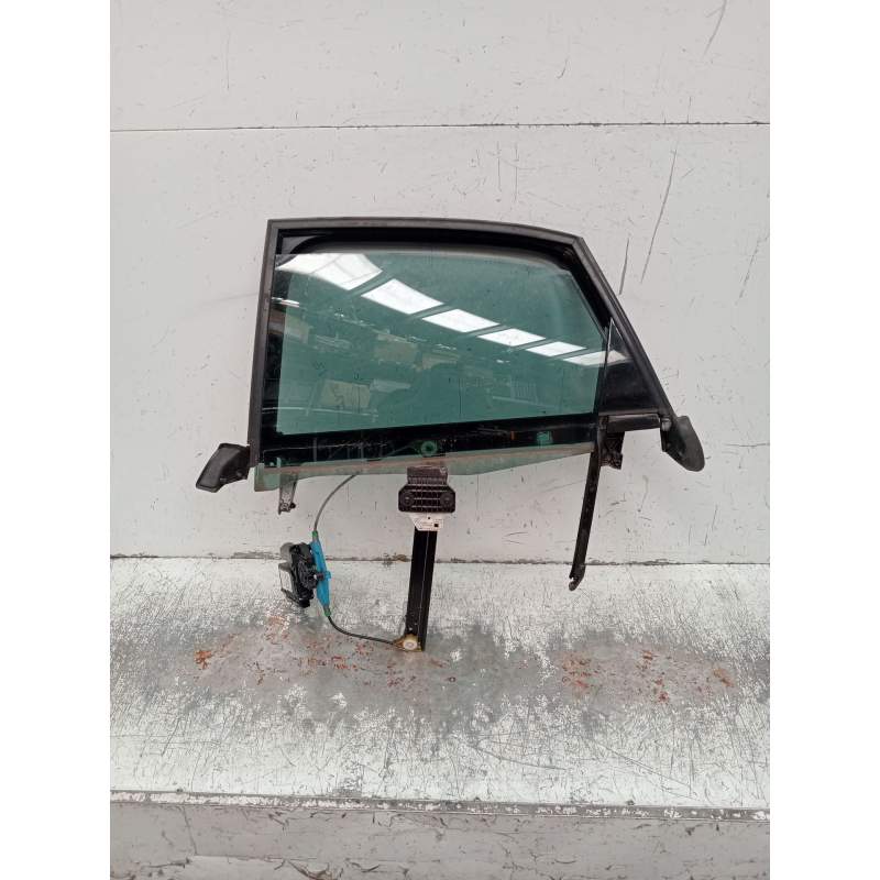Recambio de elevalunas trasero izquierdo para seat exeo (3r2) 2.0 tdi referencia OEM IAM 8E0839461C 4P 