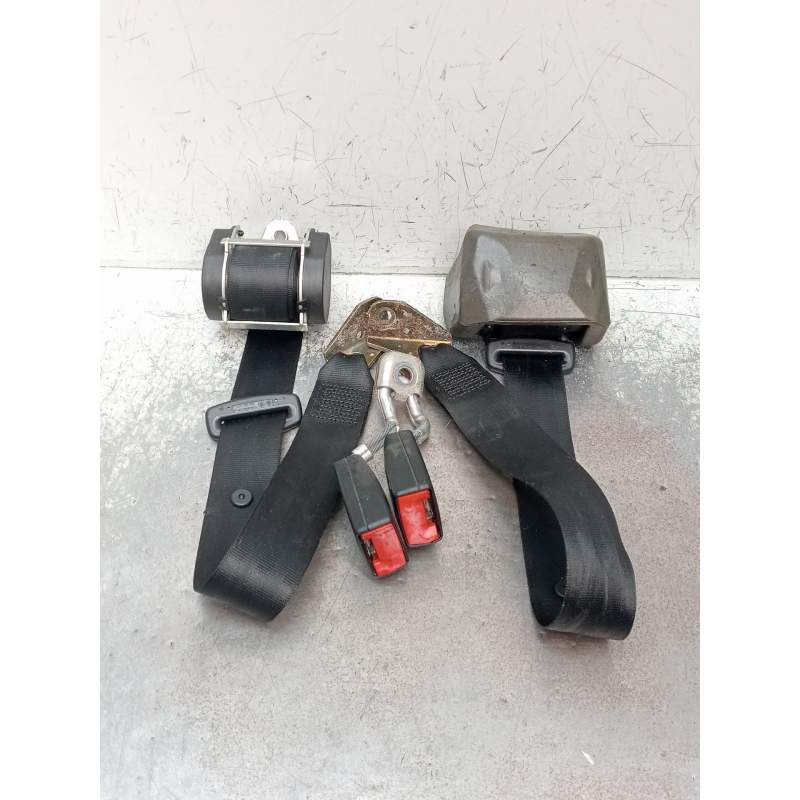 Recambio de juego cinturones trasero para seat leon (1p1) 2.0 tdi 16v referencia OEM IAM  5P 