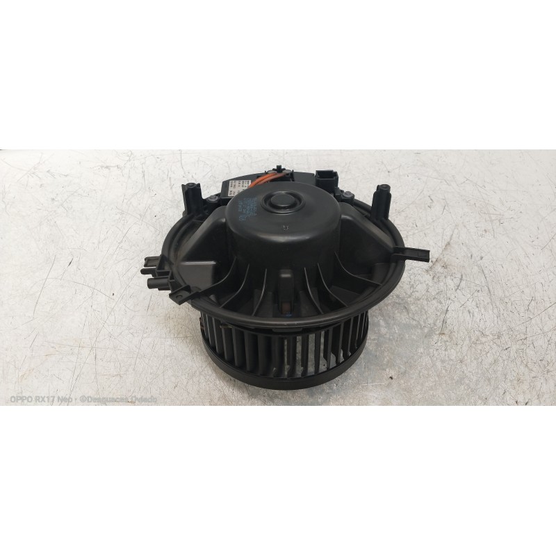 Recambio de motor calefaccion para skoda superb (3v3) active referencia OEM IAM 5Q1819021G 5Q0907521E CZ0160601152 