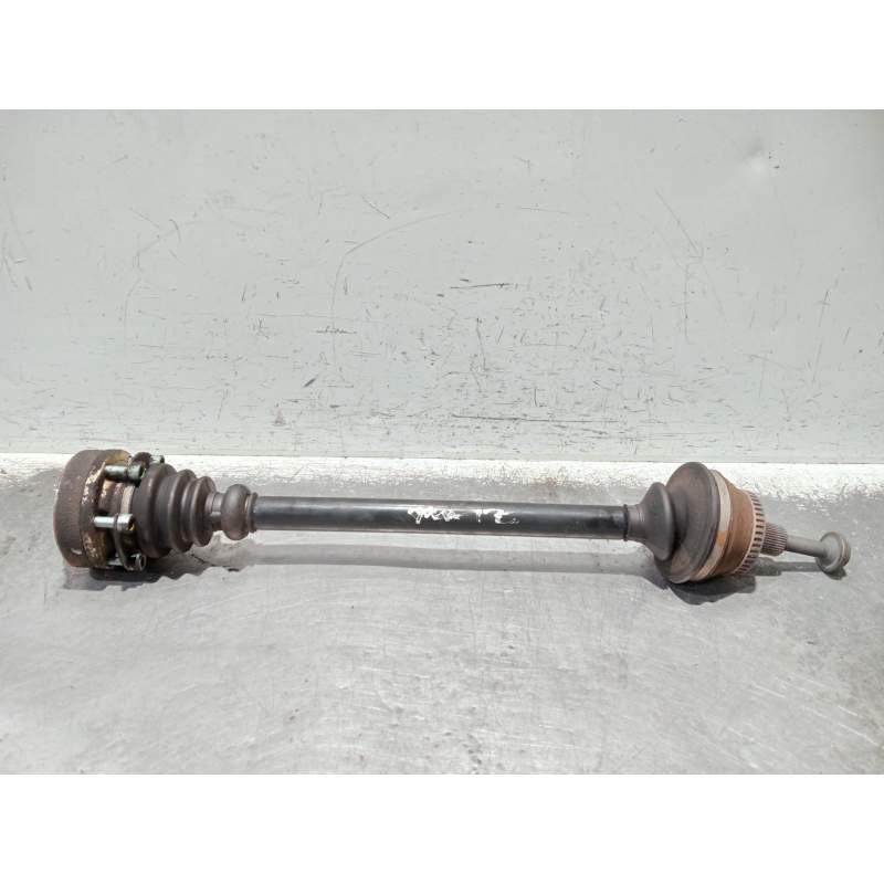 Recambio de transmision trasera izquierda para audi a6 avant (4b5) referencia OEM IAM 4Z7501203A 25TDI 2001