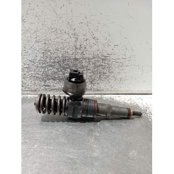 INYECTOR 038130073AL 0414720039 BOSCH