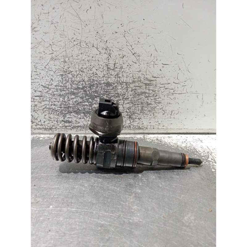 Recambio de inyector para audi a3 (8l1) 1.9 tdi referencia OEM IAM 038130073AL 0414720039 BOSCH
