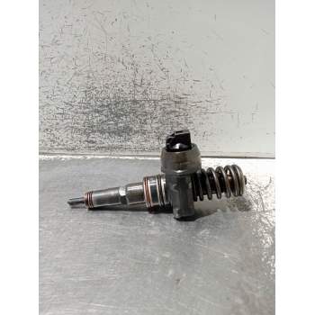 INYECTOR 038130073AL 0414720039 BOSCH