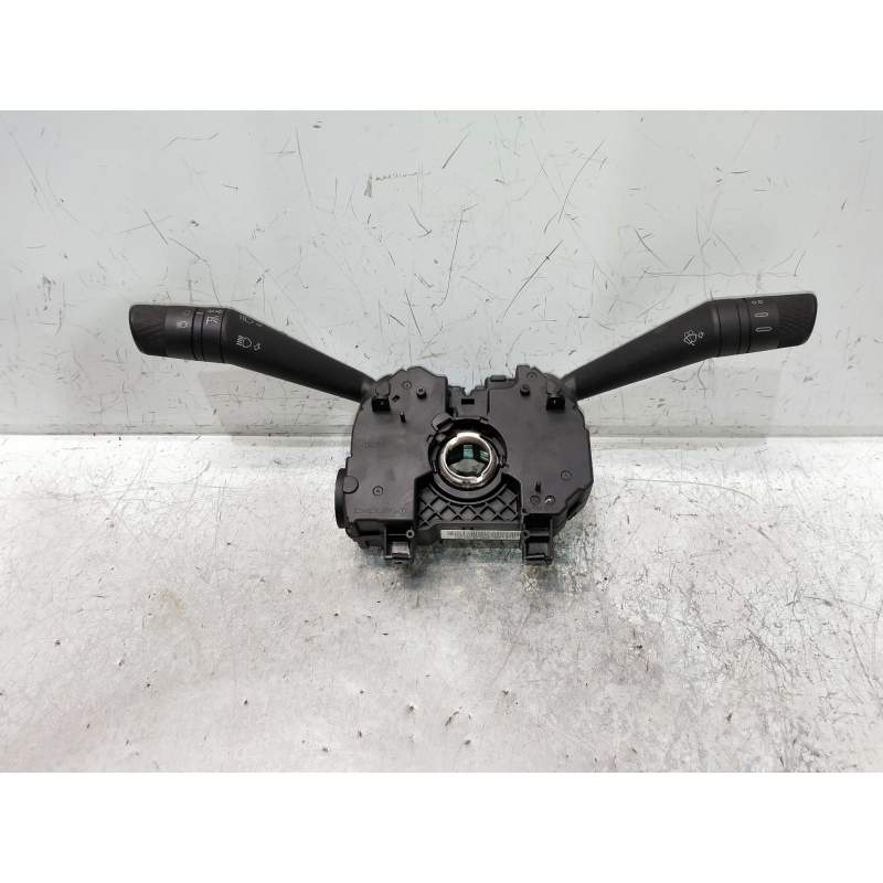 Recambio de mando luces para fiat doblo cargo referencia OEM IAM 28381526 0735582999093 2010
