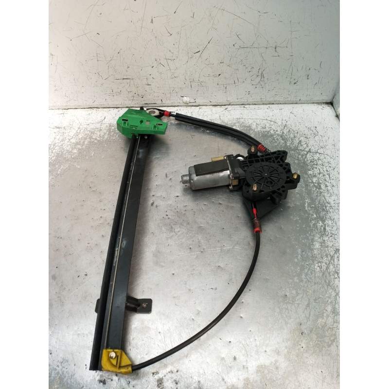Recambio de elevalunas delantero derecho para ford ka (rb_) 1.3 i referencia OEM IAM 0130821683 3P 1999