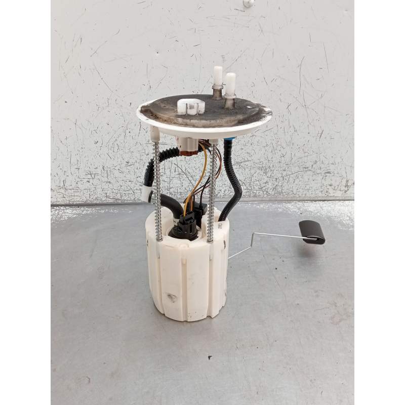 Recambio de bomba combustible para hyundai tucson (tl, tle) 1.6 crdi referencia OEM IAM 31110D7830 1001C33930 2018