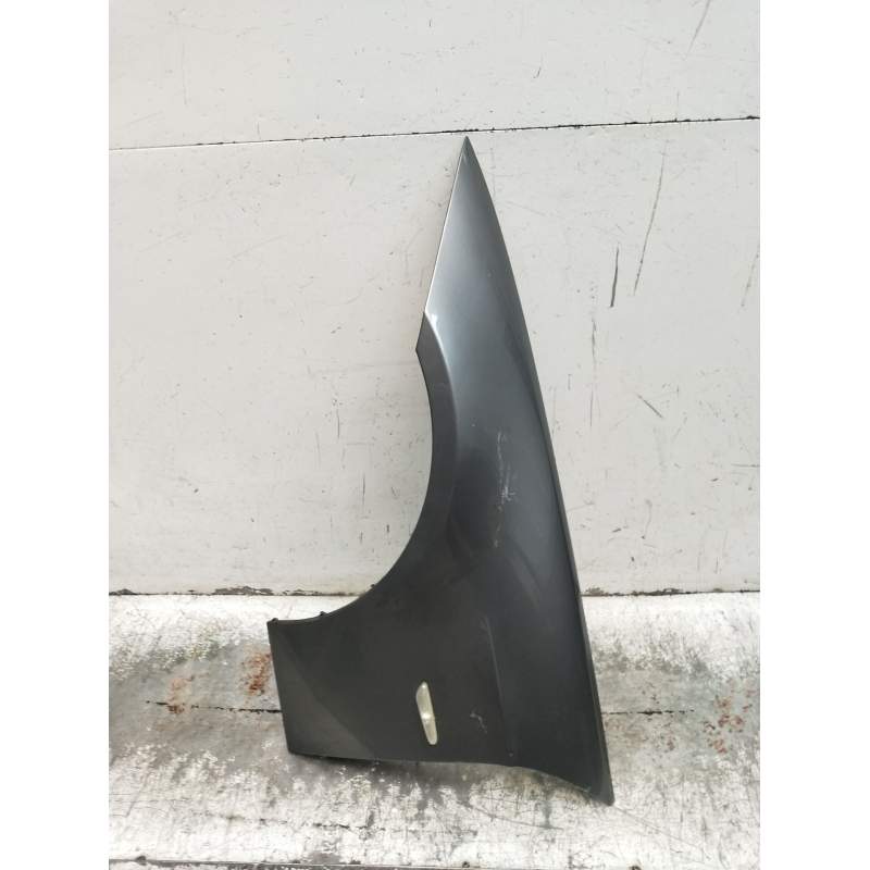 Recambio de aleta delantera izquierda para bmw 3 (e90) 318 d referencia OEM IAM   2008