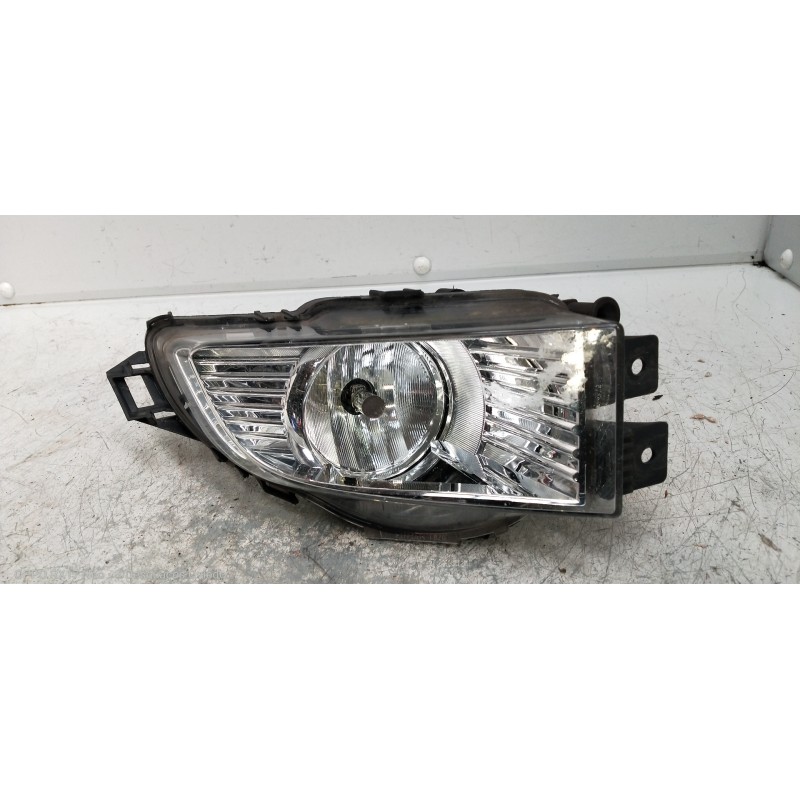 Recambio de faro antiniebla izquierdo para opel insignia berlina 2.0 cdti cat referencia OEM IAM 13226828 662588537 