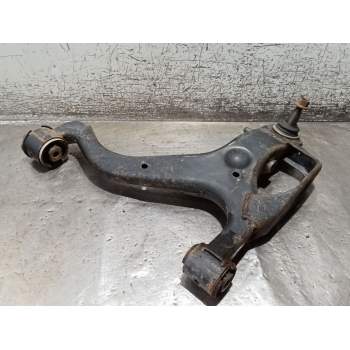 BRAZO SUSPENSION INFERIOR DELANTERO DERECHO 30TD 2010