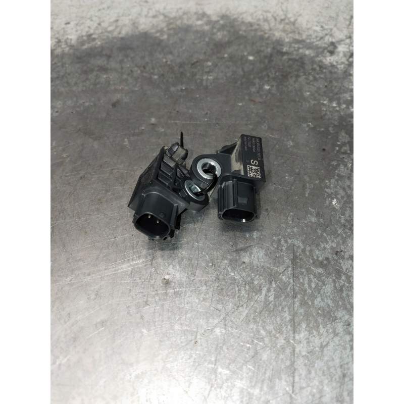 Recambio de sensor para nissan qashqai (j11) referencia OEM IAM 988303RA0A 12122020 DOS SENSORES DE IMPACTO