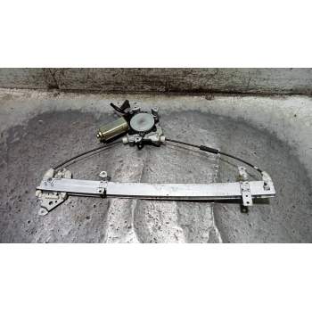 ELEVALUNAS DELANTERO IZQUIERDO 807310W205 
