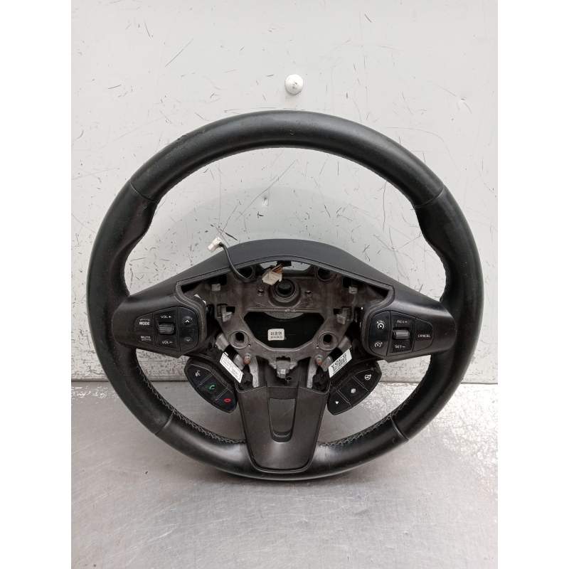 Recambio de volante para kia carens iv 1.7 crdi referencia OEM IAM   2013