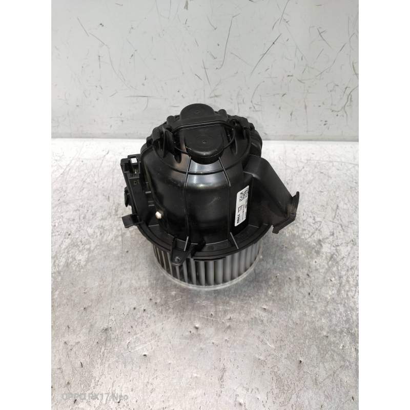 Recambio de motor calefaccion para citroën c3 aircross feel referencia OEM IAM 0380085 HB613001 2018
