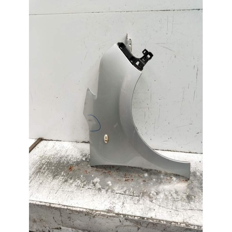 Recambio de aleta delantera derecha para citroën c3 picasso (sh_) 1.6 bluehdi 100 referencia OEM IAM   