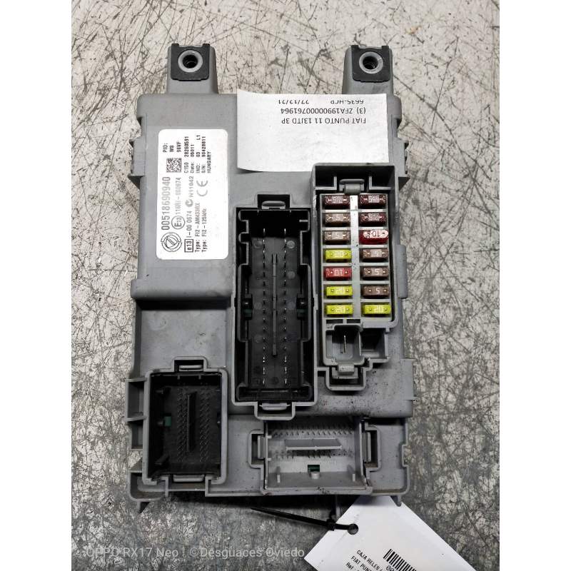 Recambio de caja reles / fusibles para fiat punto (199) easy referencia OEM IAM 00518690940 28260591 