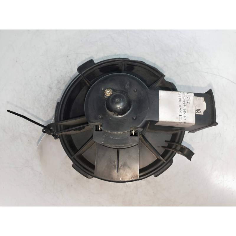 Recambio de motor calefaccion para peugeot 206 berlina xs referencia OEM IAM 5576705  