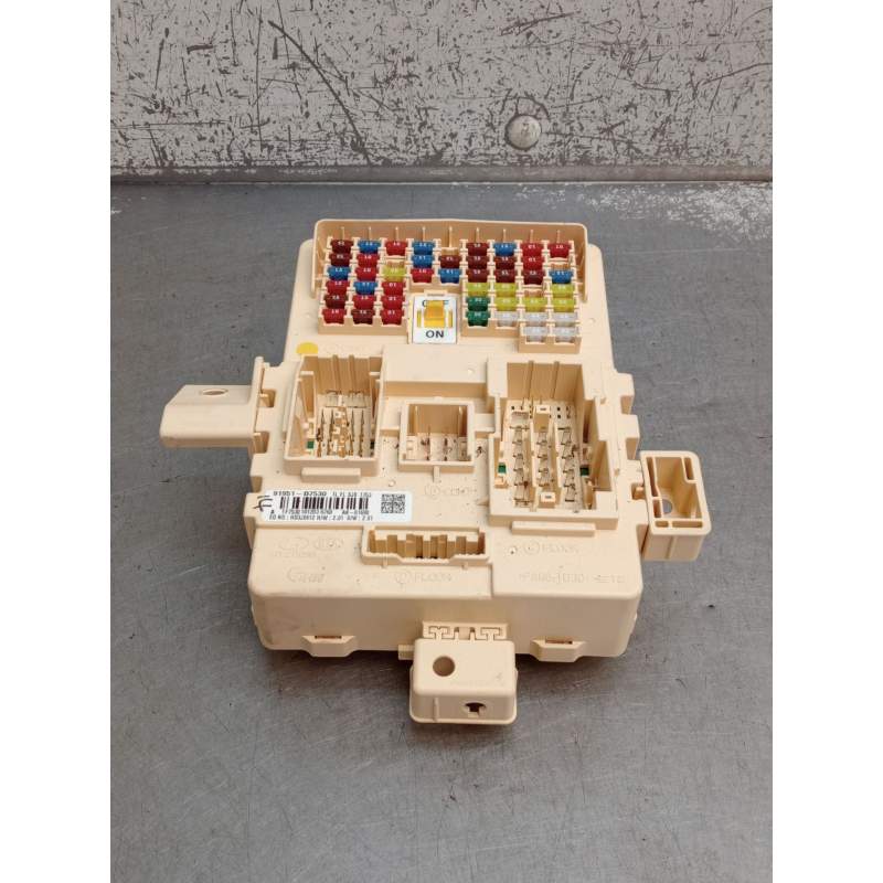 Recambio de caja reles / fusibles para hyundai tucson (tl, tle) 1.6 crdi referencia OEM IAM 91951D7530  2018