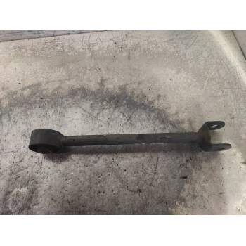 BRAZO SUSPENSION SUPERIOR TRASERO DERECHO 