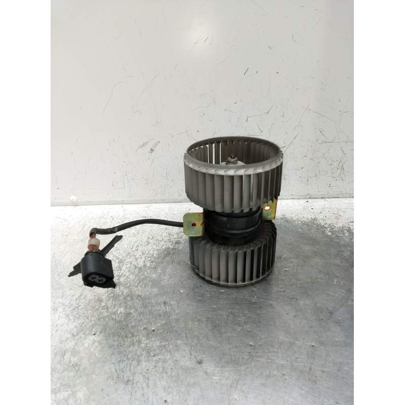 Recambio de motor calefaccion para audi a8 (4e2) 4.2 quattro referencia OEM IAM 0130111047  