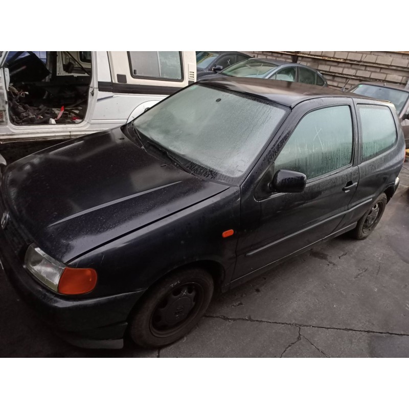 volkswagen polo berlina (6n1) del año 1995