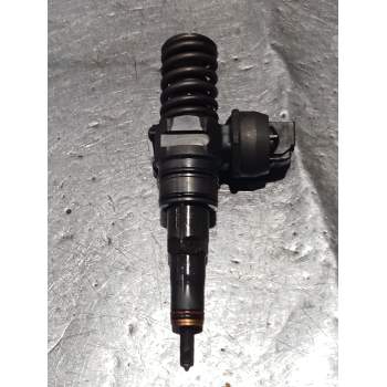 INYECTOR 0414720215 038130073 BOSCH