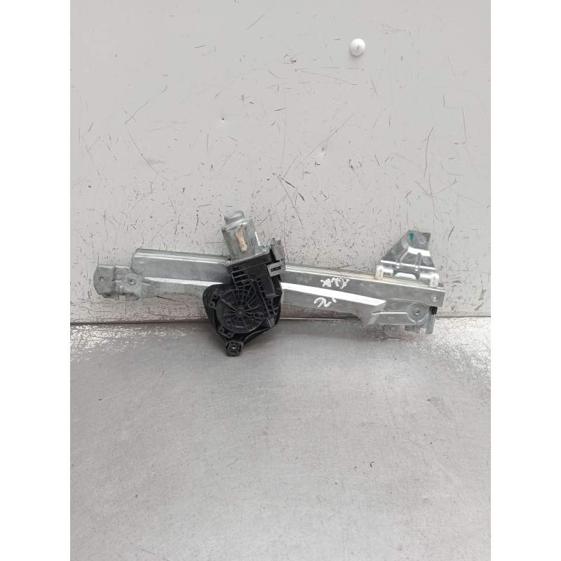 Recambio de elevalunas trasero izquierdo para citroën c4 ii (nc_) 1.6 bluehdi 100 referencia OEM IAM 121797ARG  