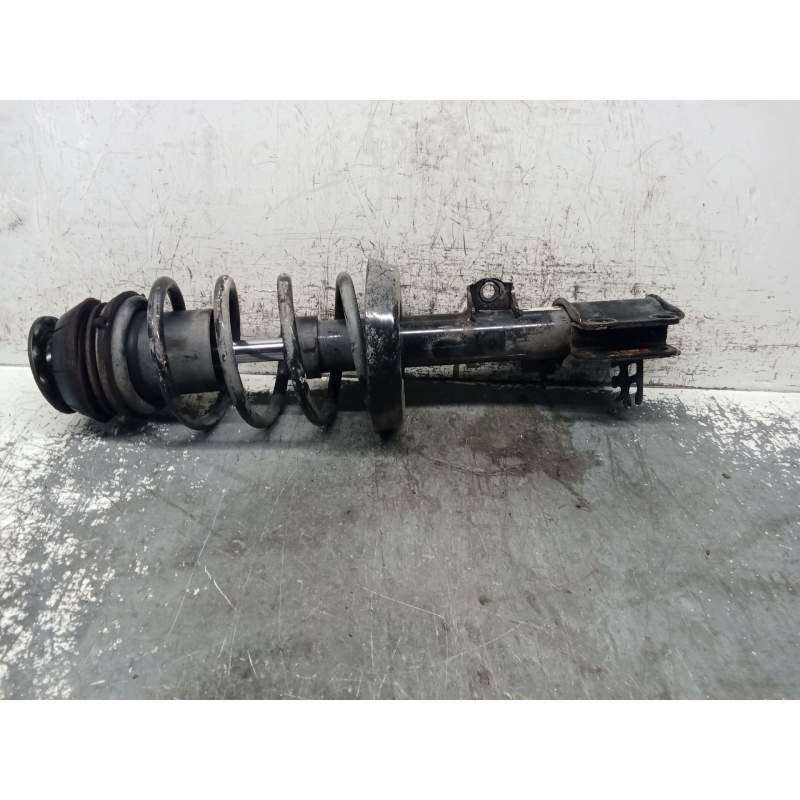 Recambio de amortiguador delantero izquierdo para opel vectra b (j96) 2.0 dti 16v (f19) referencia OEM IAM 9156801 2.0DTi B/99