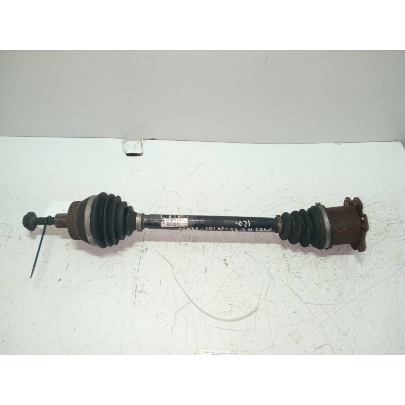 Recambio de transmision delantera izquierda para audi a4 avant (8e) 2.0 tdi referencia OEM IAM K1AT 8E0407271AT 