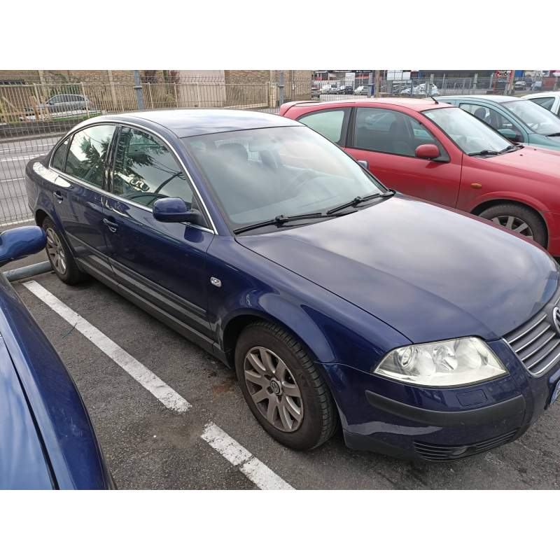 VOLKSWAGEN PASSAT BERLINA (3B3)