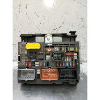 CAJA RELES / FUSIBLES 9666700480 BSMR0500 2007